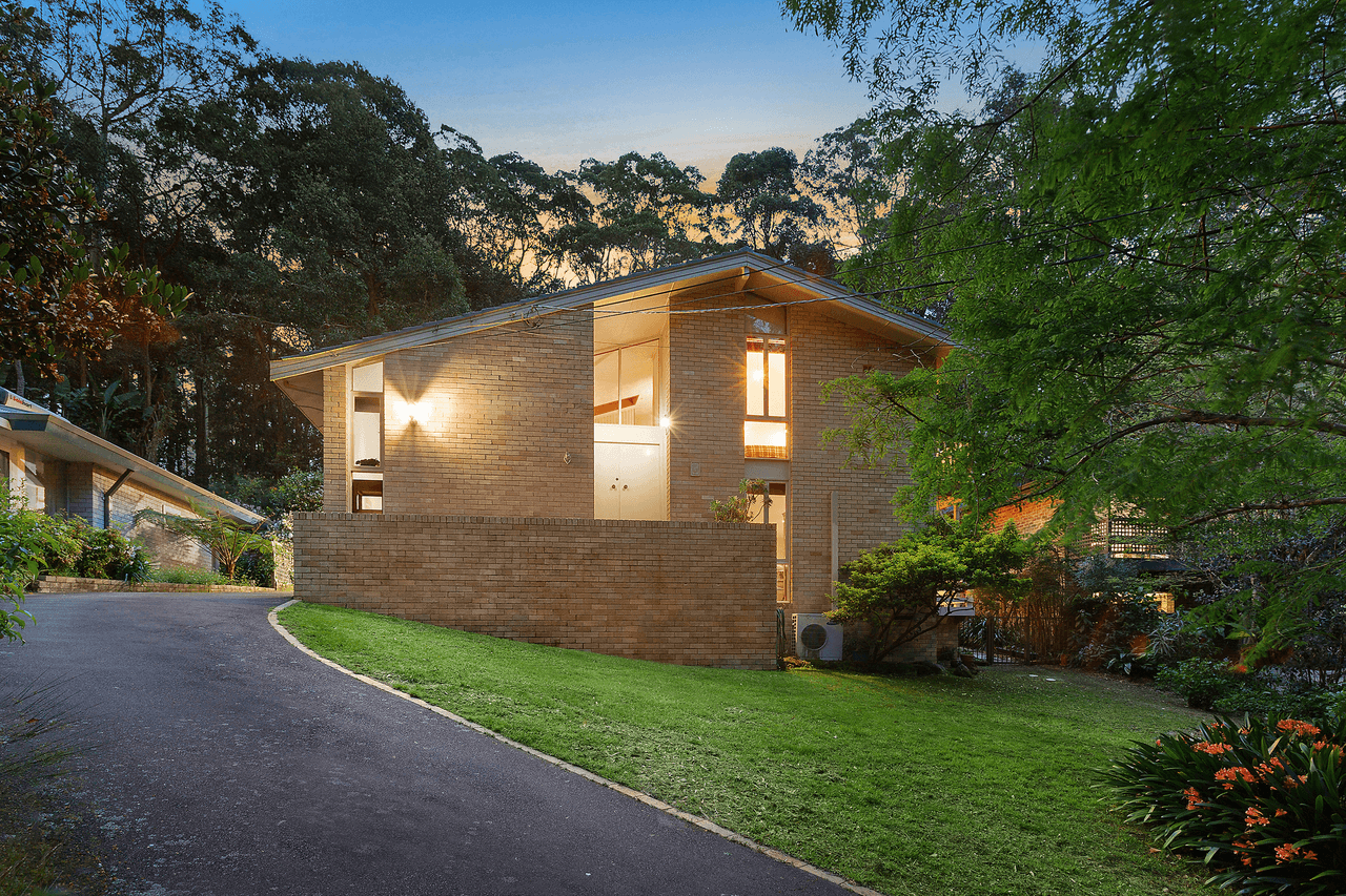 17 Campbell Drive, WAHROONGA, NSW 2076