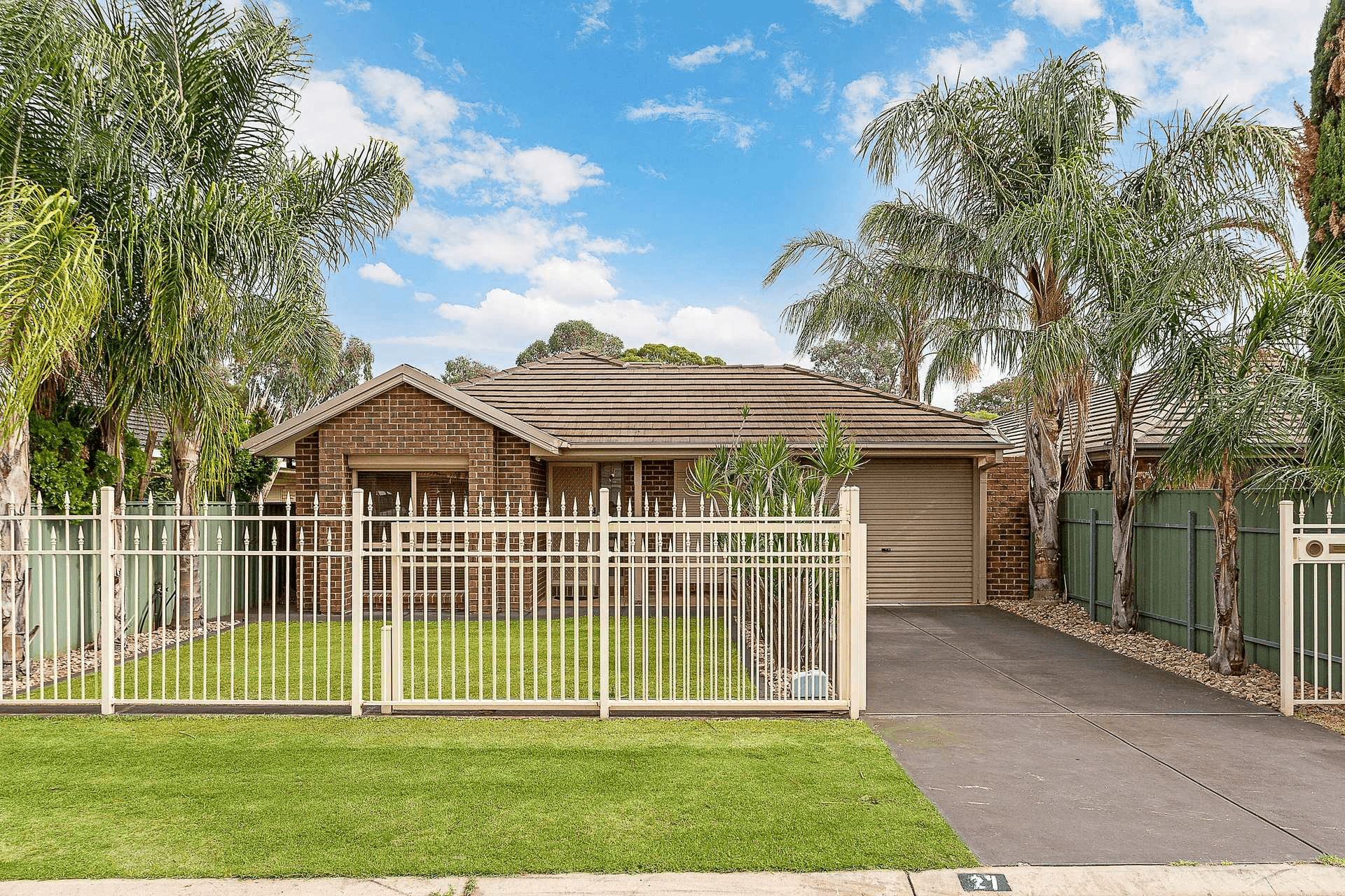 27 Alvaro Street, Paralowie, SA 5108