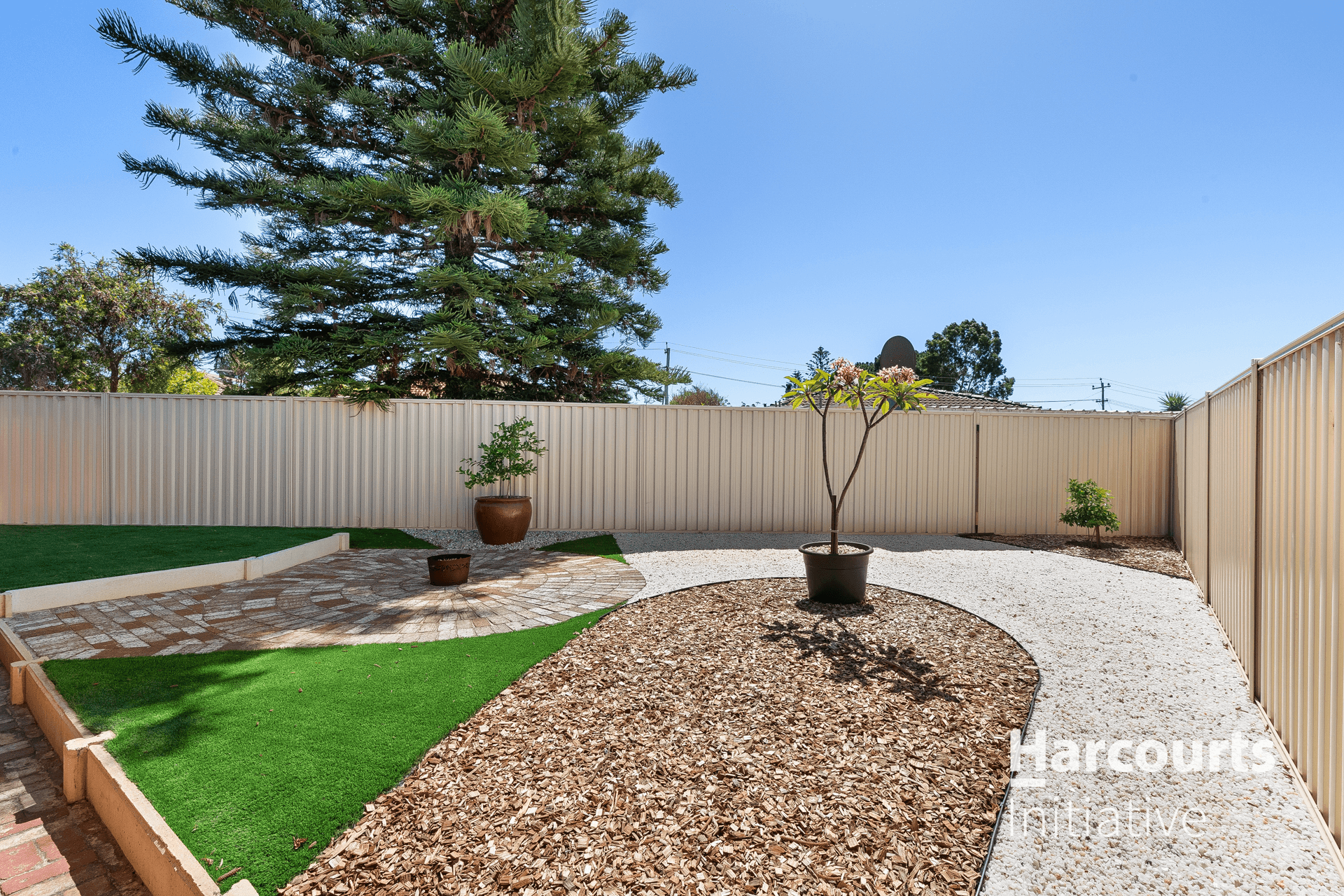 17 Boskoop Place, MIRRABOOKA, WA 6061