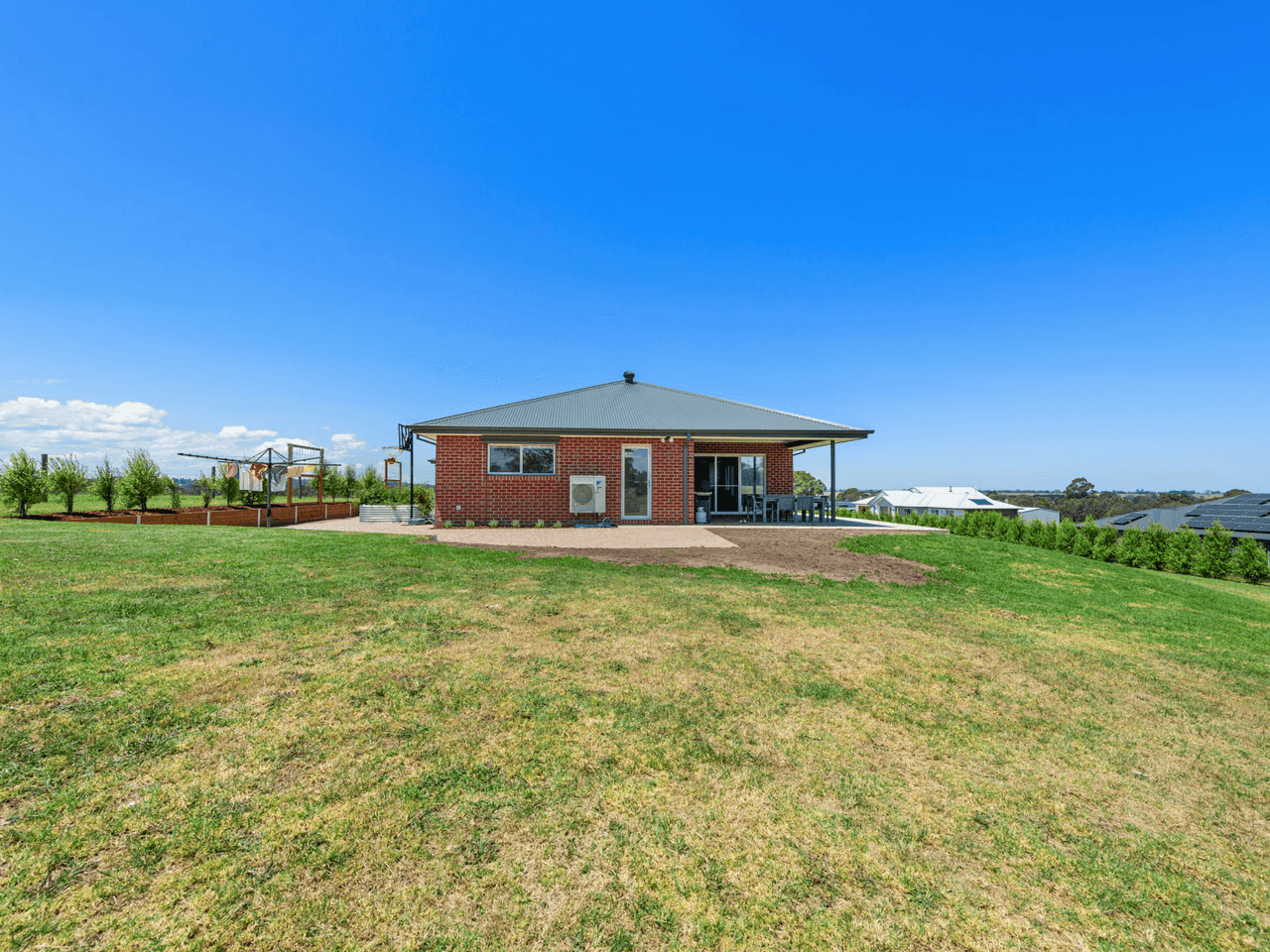 18 Peppercorn Way, NICHOLSON, VIC 3882