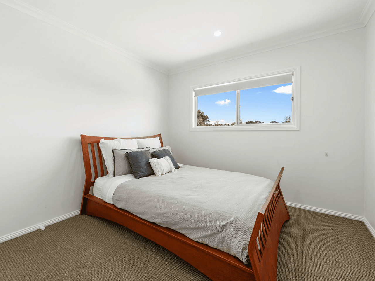 18 Peppercorn Way, NICHOLSON, VIC 3882