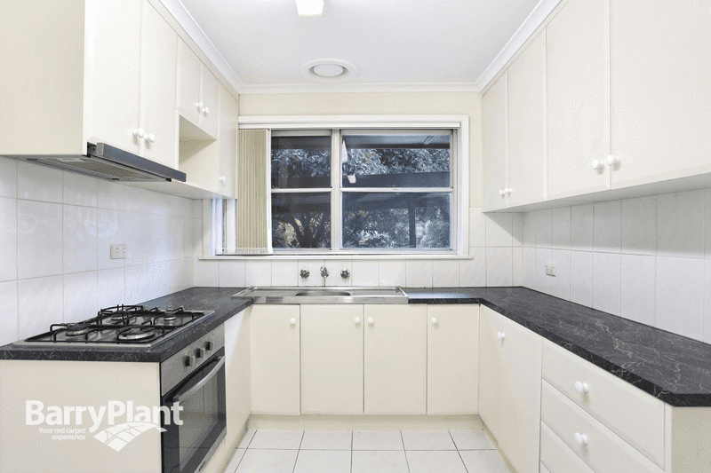 2 Bracknell Street, KEYSBOROUGH, VIC 3173