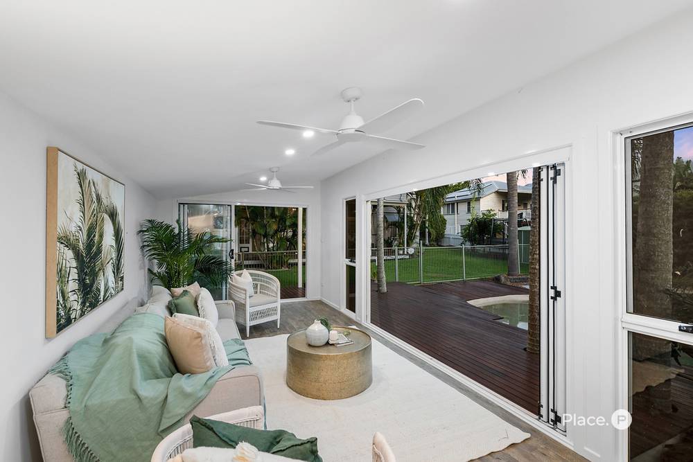 43 Marsh Street, Cannon Hill, QLD 4170