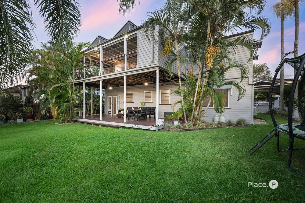 43 Marsh Street, Cannon Hill, QLD 4170