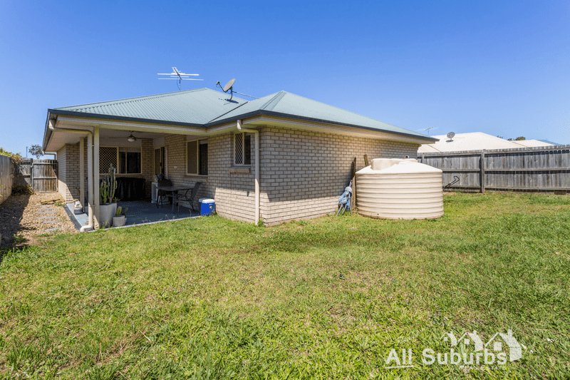 37 Lockyer Place, CRESTMEAD, QLD 4132