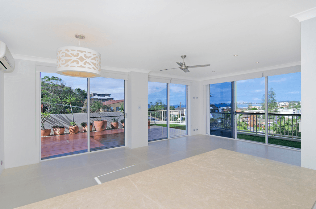 5/4 Teemangum Street, TUGUN, QLD 4224