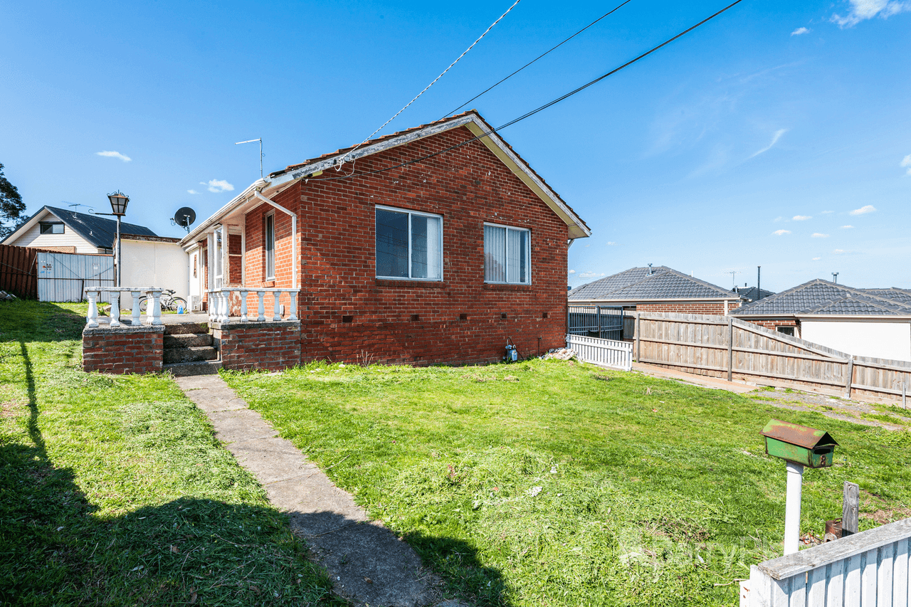 8 Almond Drive, Doveton, VIC 3177