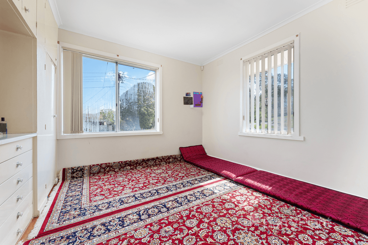 8 Almond Drive, Doveton, VIC 3177