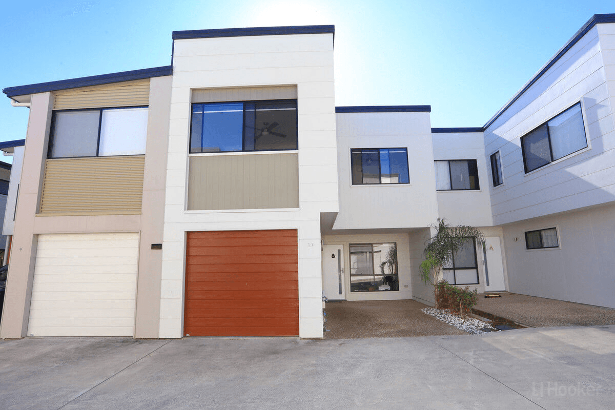 10/24 Careel Close, HELENSVALE, QLD 4212