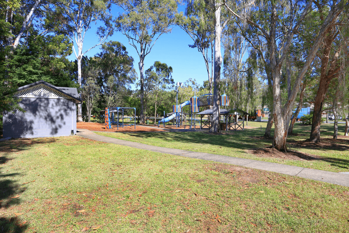 10/24 Careel Close, HELENSVALE, QLD 4212
