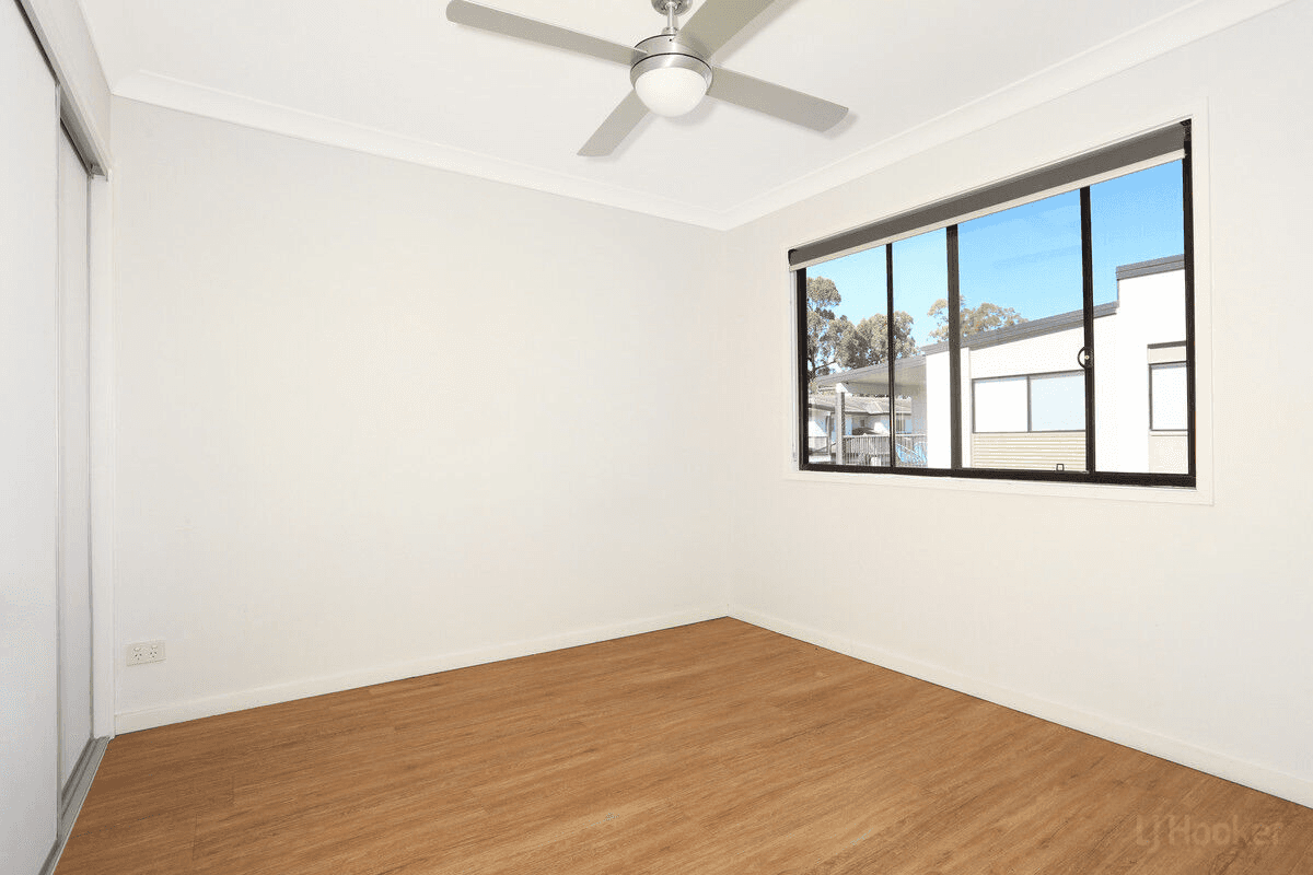 10/24 Careel Close, HELENSVALE, QLD 4212
