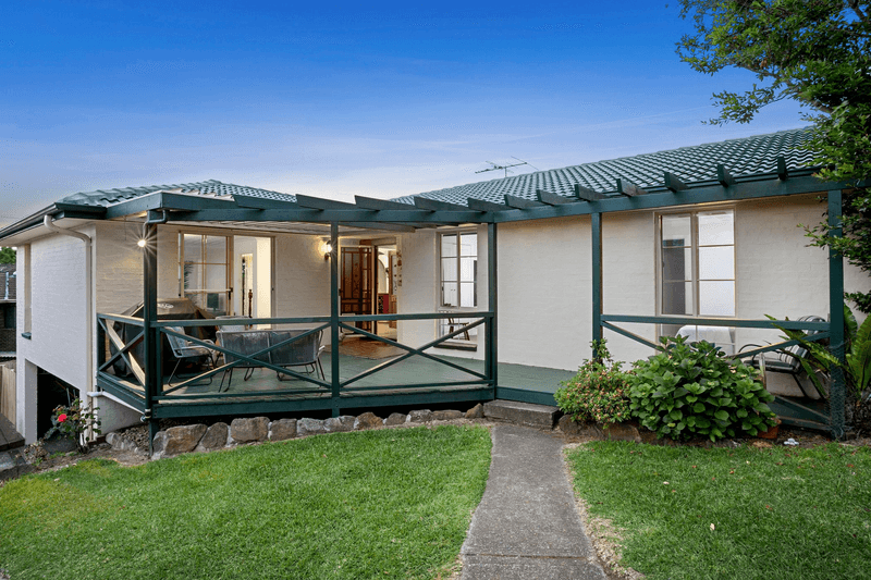 8 Dorset Close, BELROSE, NSW 2085