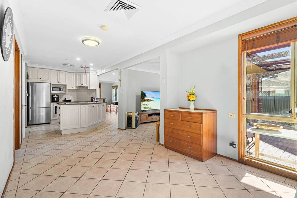 26 Pearra Way, Claremont Meadows, NSW 2747
