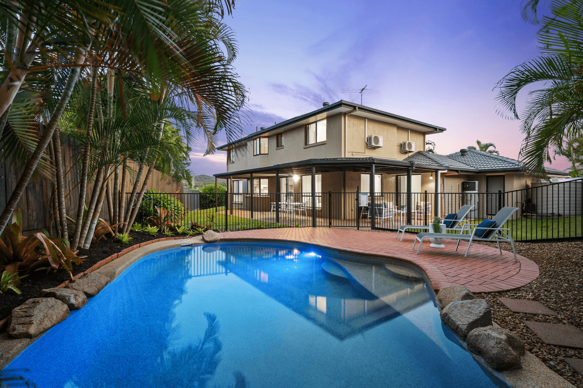 76 Kirra Place, CARINDALE, QLD 4152