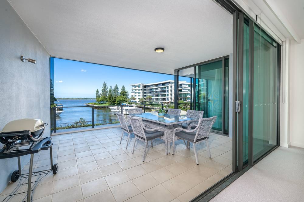 4203/323 Bayview Street, HOLLYWELL, QLD 4216