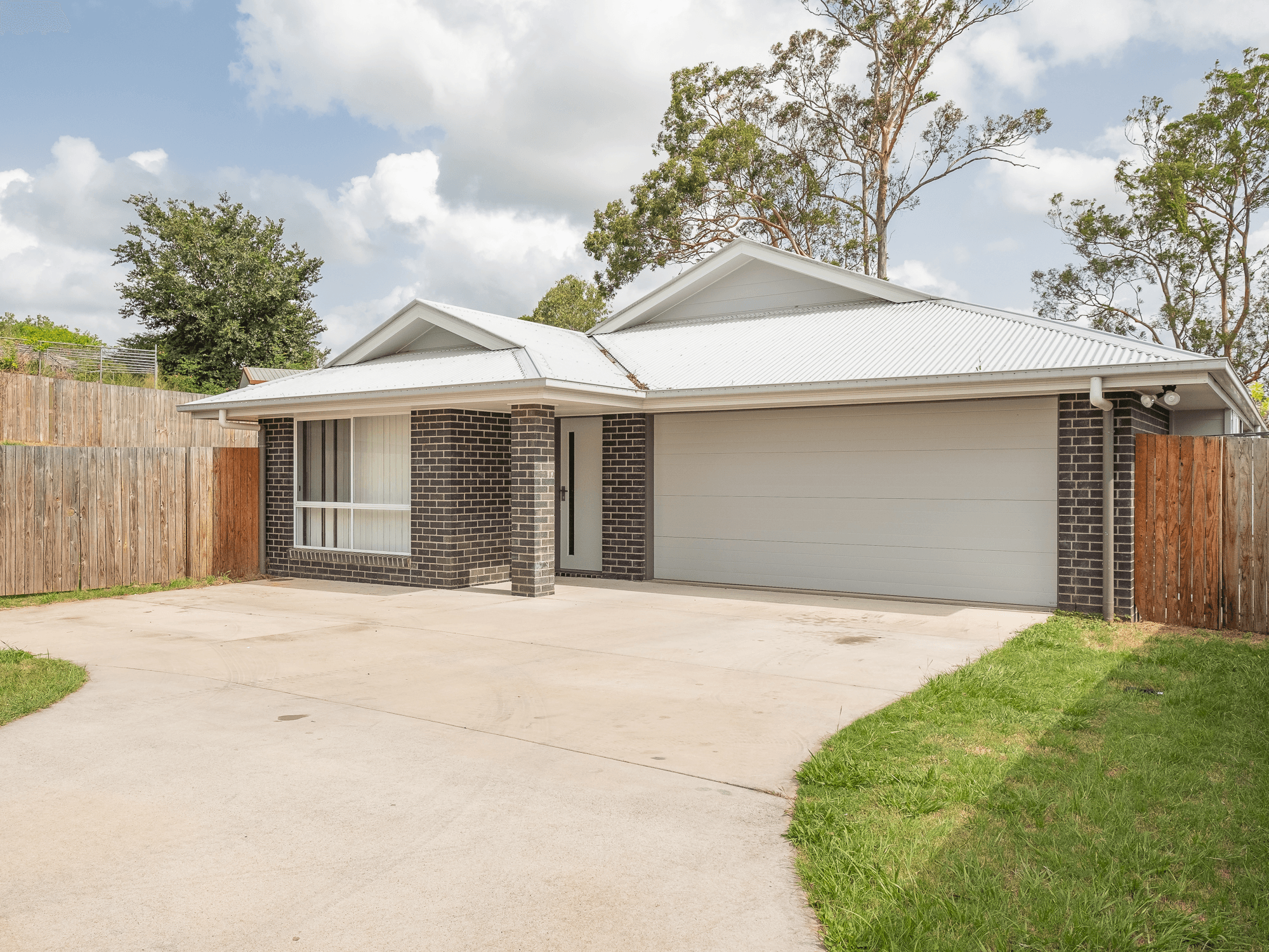 19 Pedersen Road, SOUTHSIDE, QLD 4570