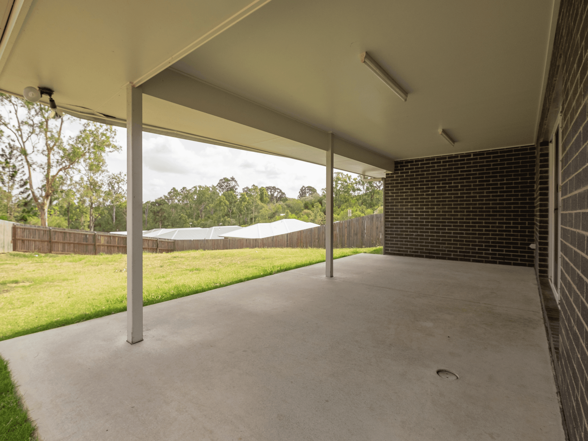 19 Pedersen Road, SOUTHSIDE, QLD 4570