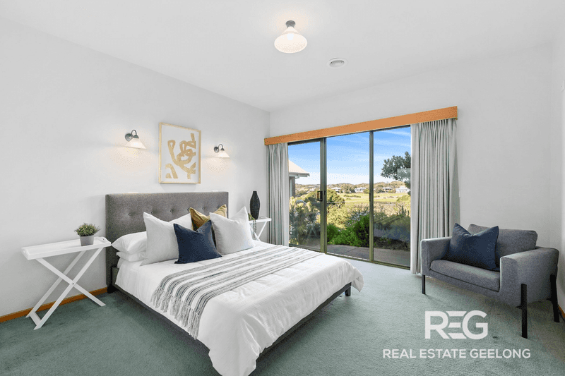 2 TREVALLY DRIVE, OCEAN GROVE, VIC 3226