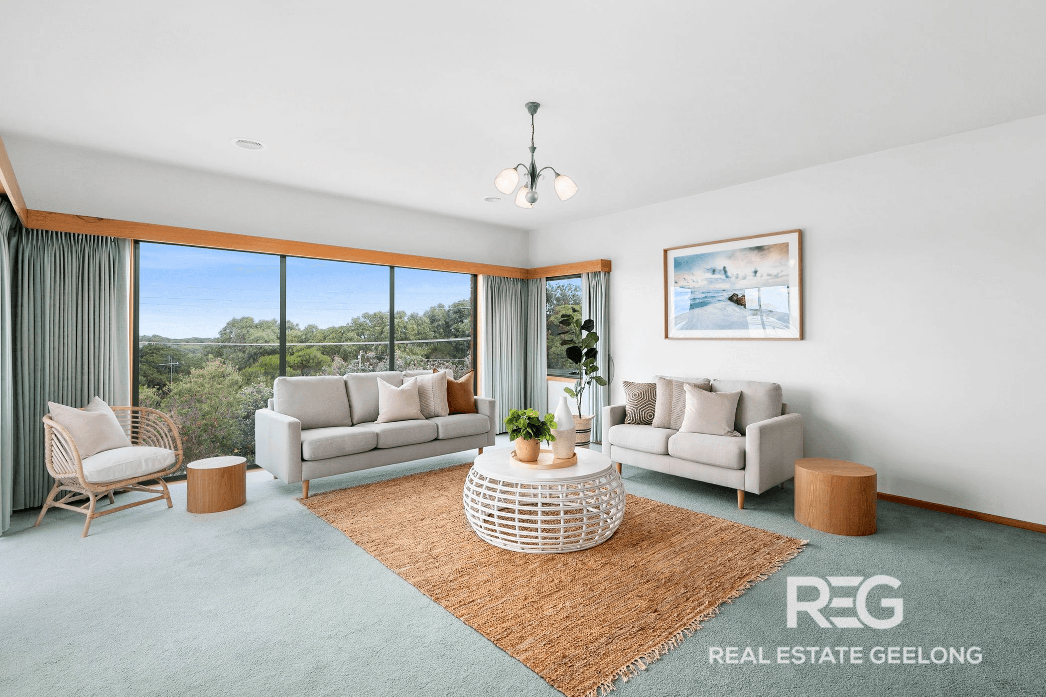 2 TREVALLY DRIVE, OCEAN GROVE, VIC 3226