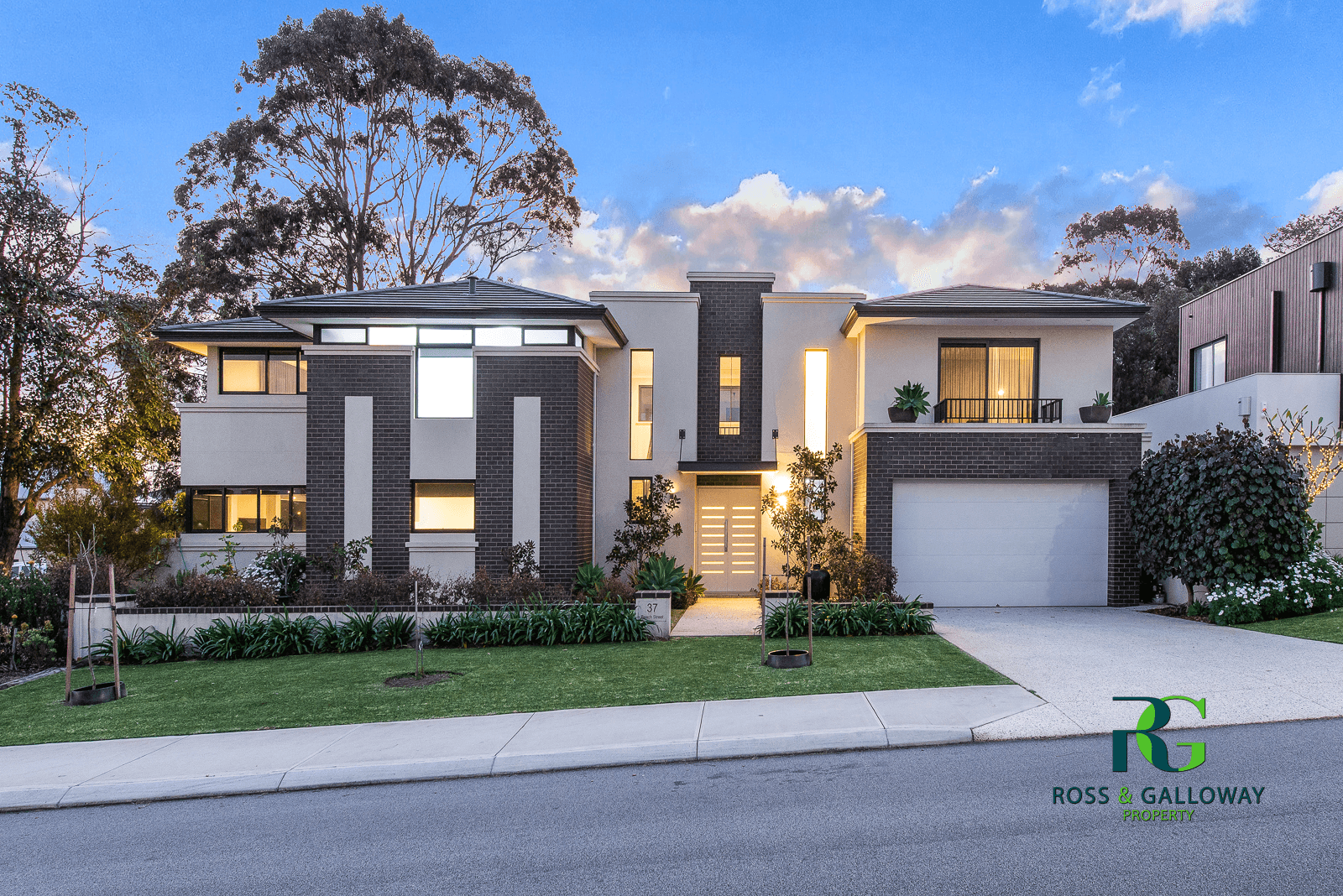 37 Beach Street, BICTON, WA 6157