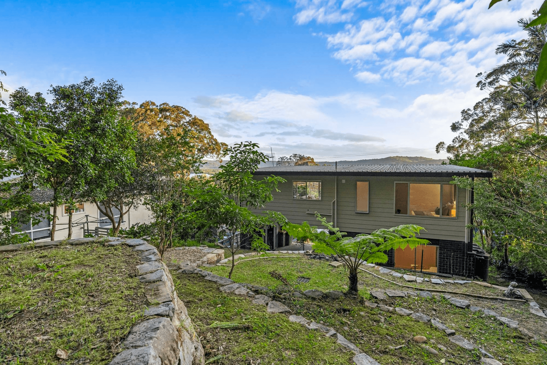 43 Broadwater Drive, Saratoga, NSW 2251