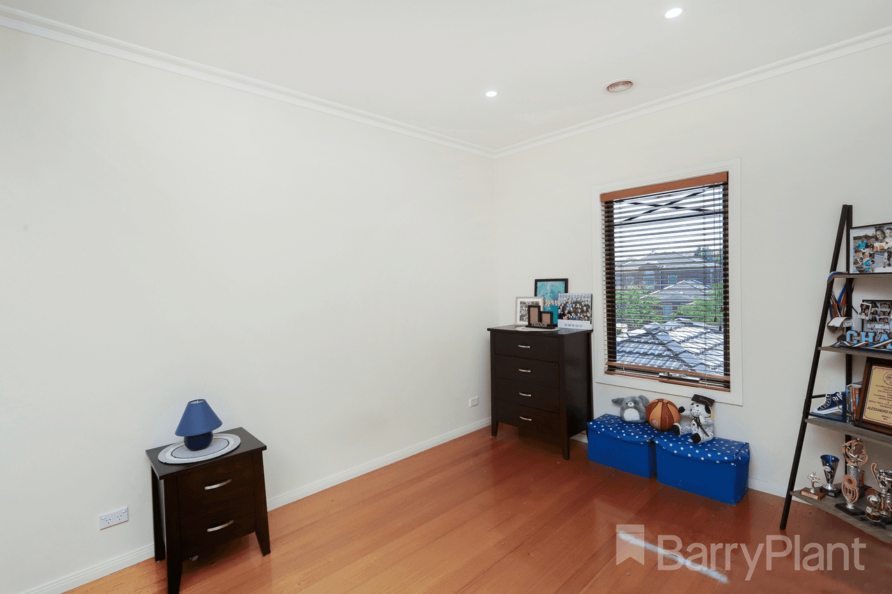 1 Nairn Court, Greenvale, VIC 3059