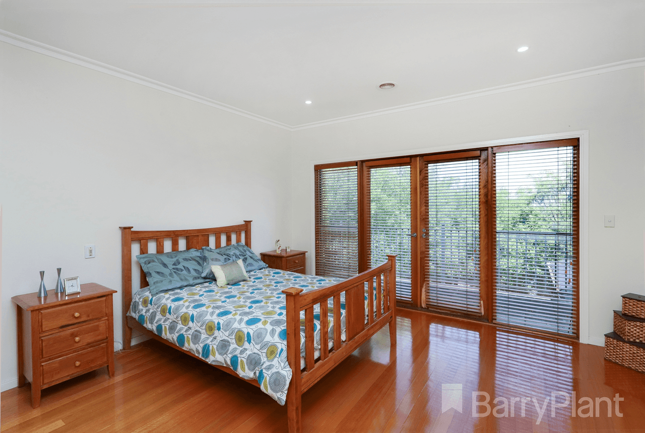 1 Nairn Court, Greenvale, VIC 3059