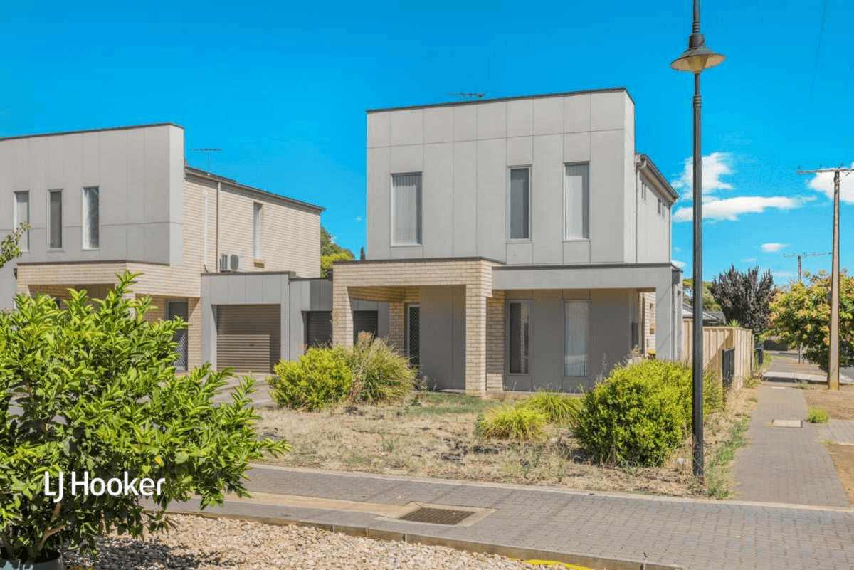 2 Glades Walk, SMITHFIELD PLAINS, SA 5114