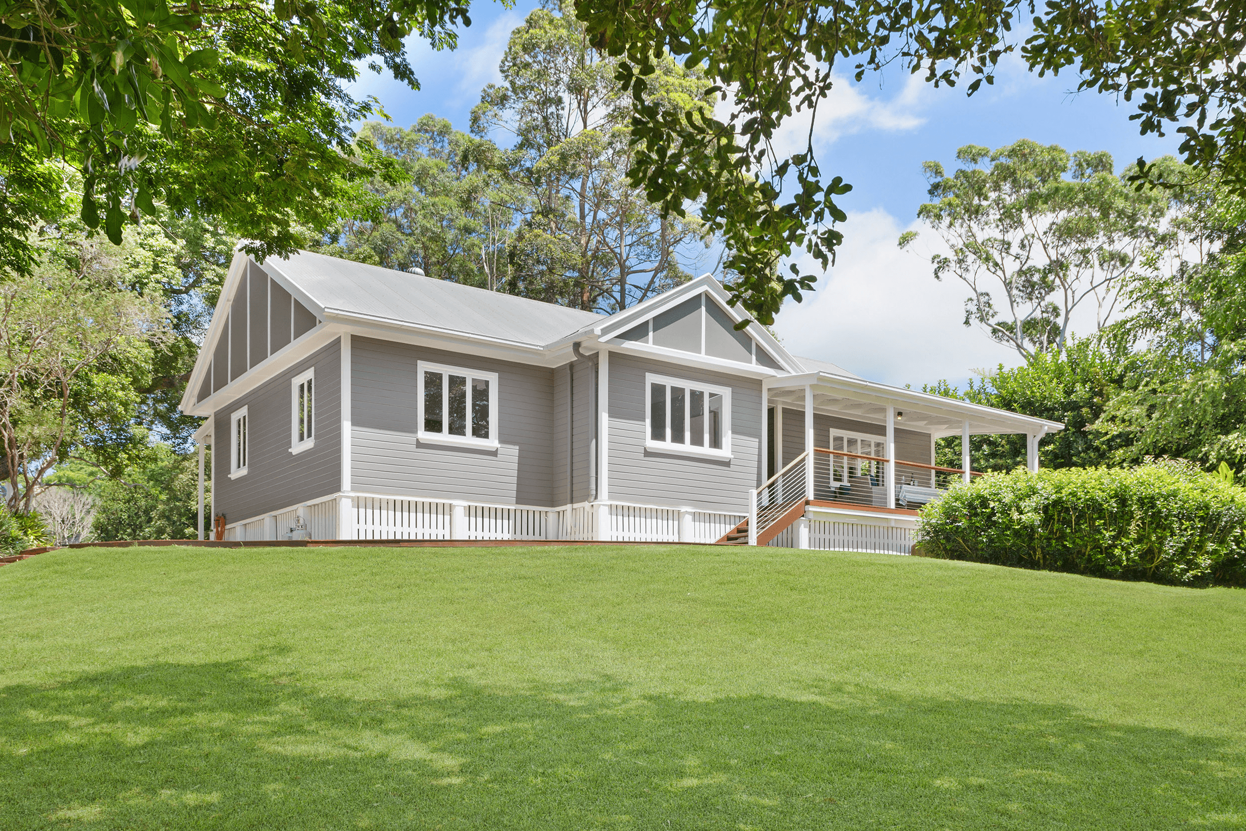 80-82 Benowa Street, TAMBORINE MOUNTAIN, QLD 4272