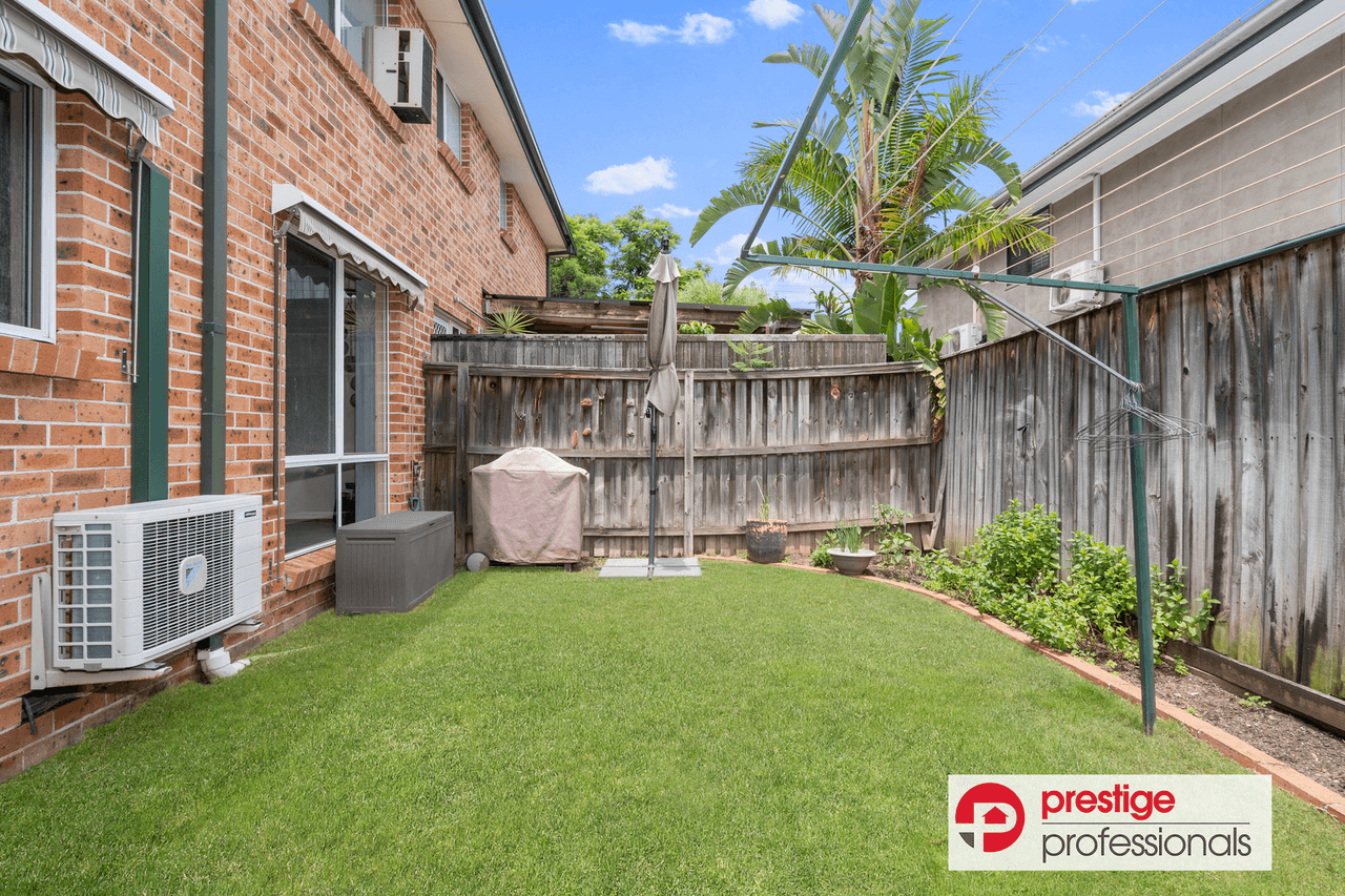 9/153 Nuwarra Road, MOOREBANK, NSW 2170