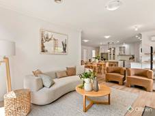 14 Benshaw Court, Hillside, VIC 3037