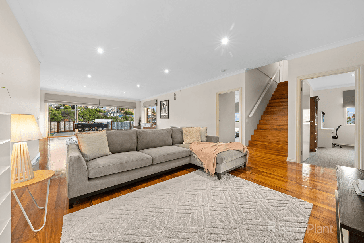 9 North Hidden Valley Circuit, Beaconsfield, VIC 3807