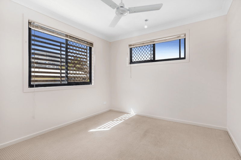 2/5 Western Avenue, CHERMSIDE, QLD 4032