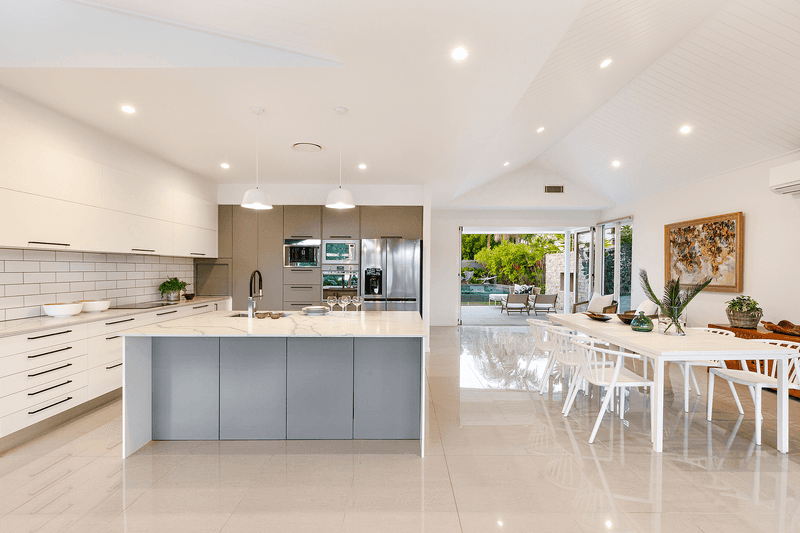 16 Masthead Quay, Noosa Waters, QLD 4566