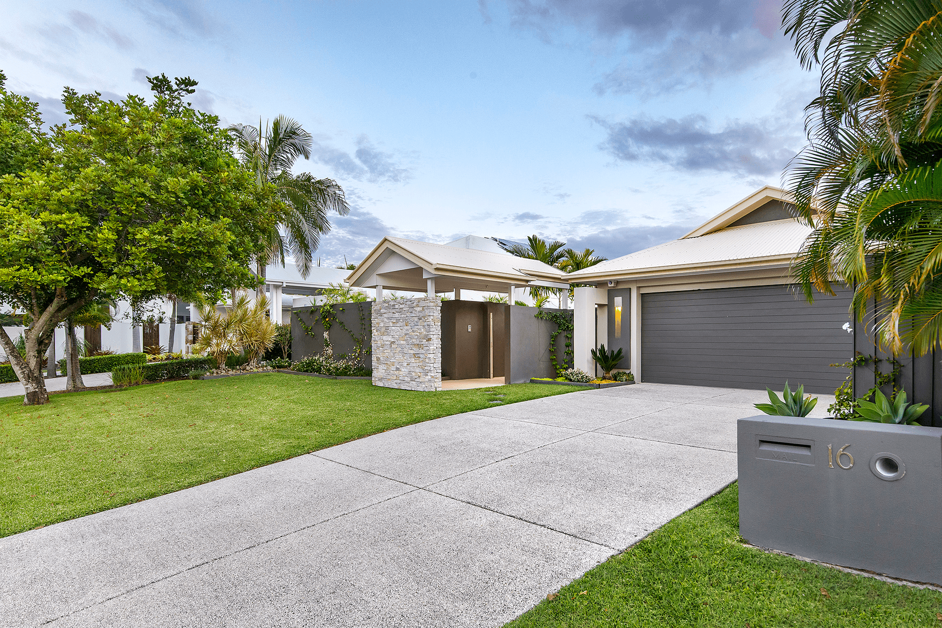 16 Masthead Quay, Noosa Waters, QLD 4566