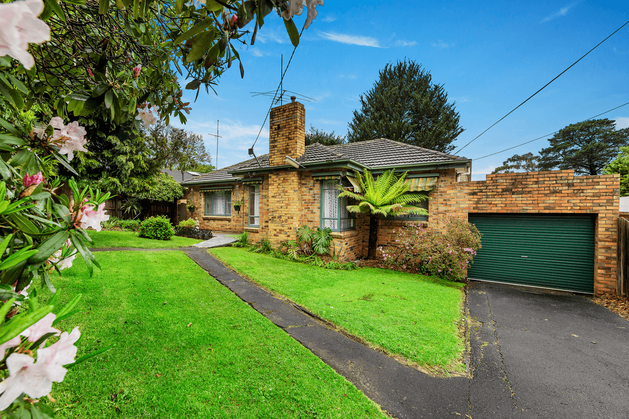 23 Dorchester Avenue, MONTROSE, VIC 3765