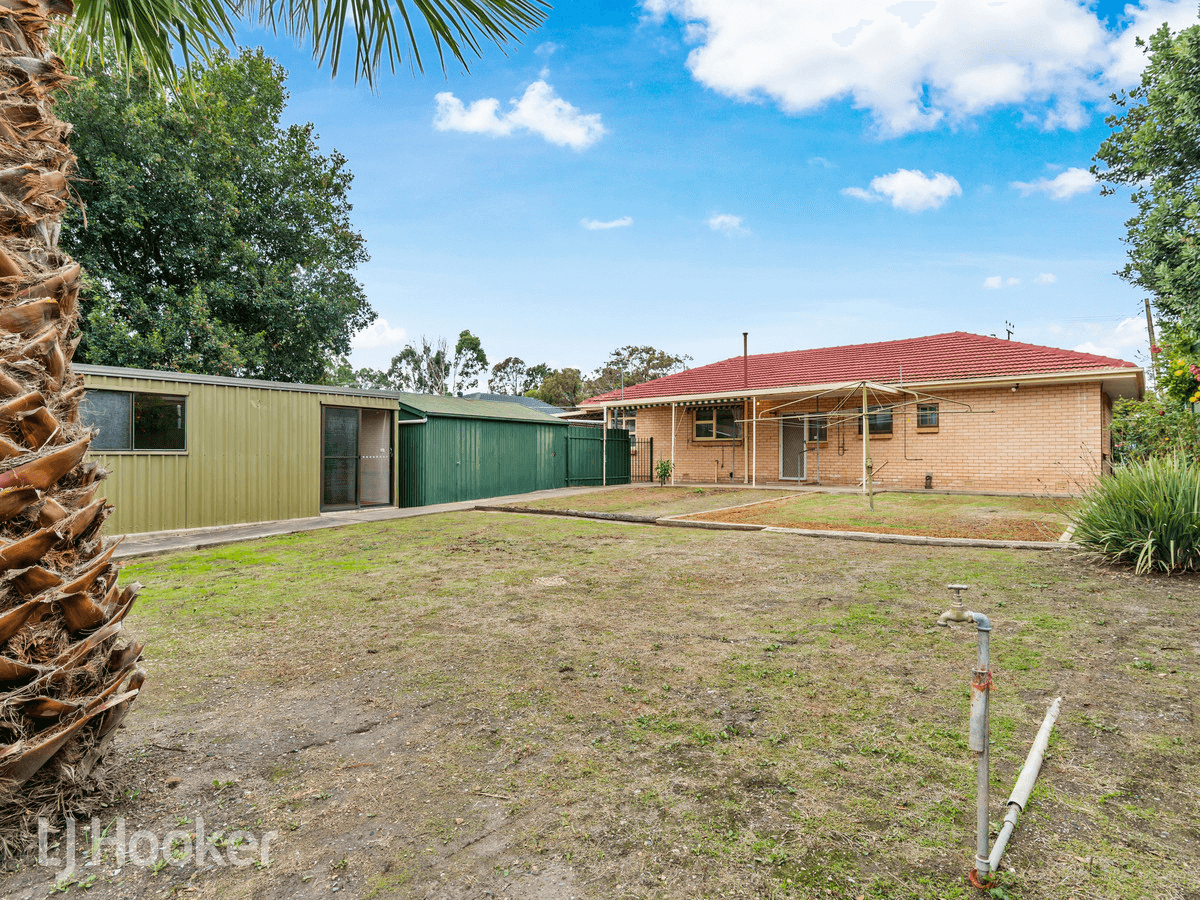 16 Russell Road, ATHELSTONE, SA 5076