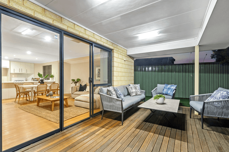 20B Mackay Way, HILLARYS, WA 6025