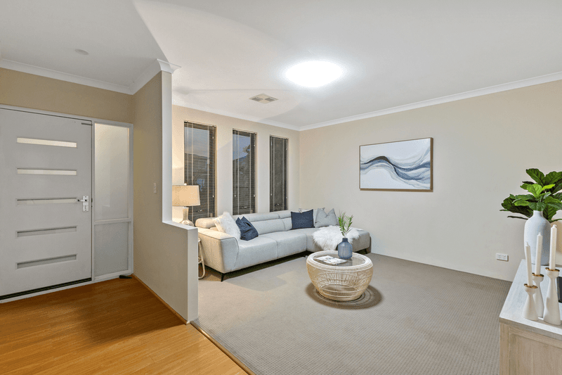 20B Mackay Way, HILLARYS, WA 6025