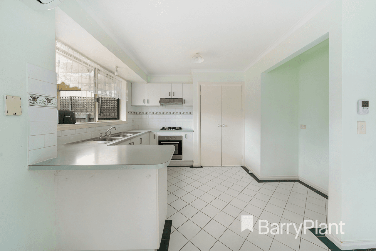 5 Kasem Drive, Werribee, VIC 3030