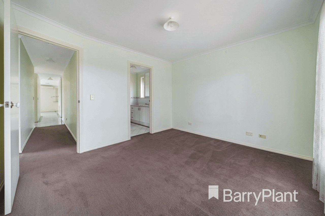 5 Kasem Drive, Werribee, VIC 3030