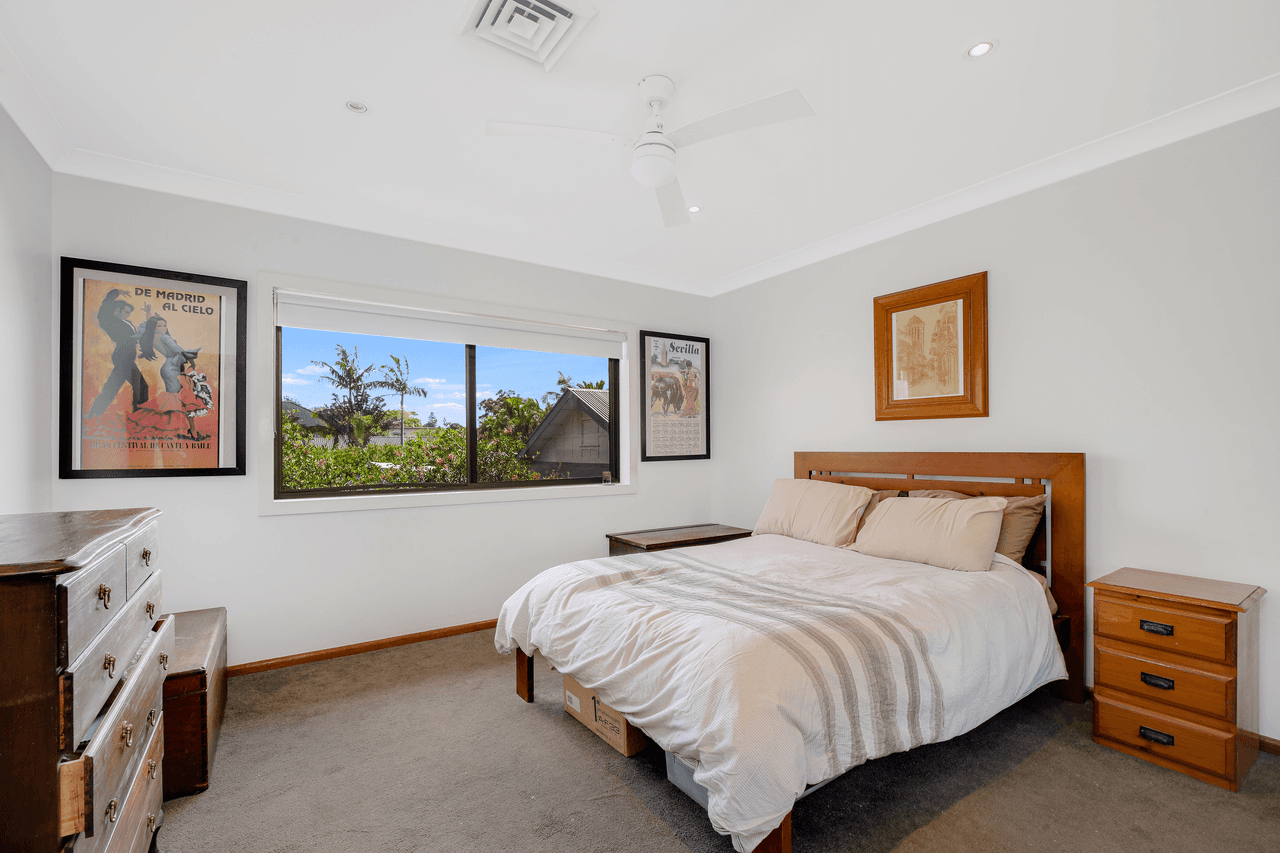 27 Village Road, SARATOGA, NSW 2251