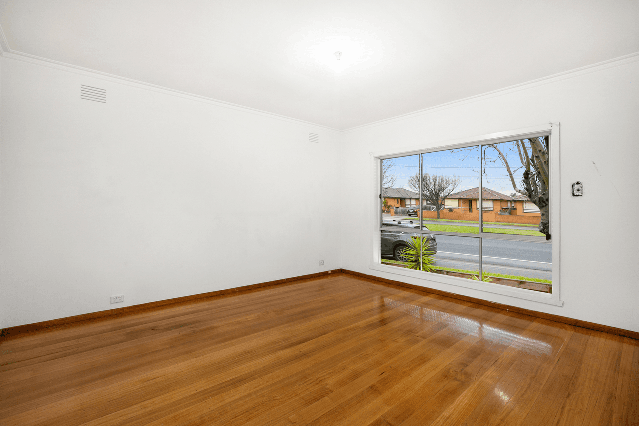 394 Edgars Road, LALOR, VIC 3075