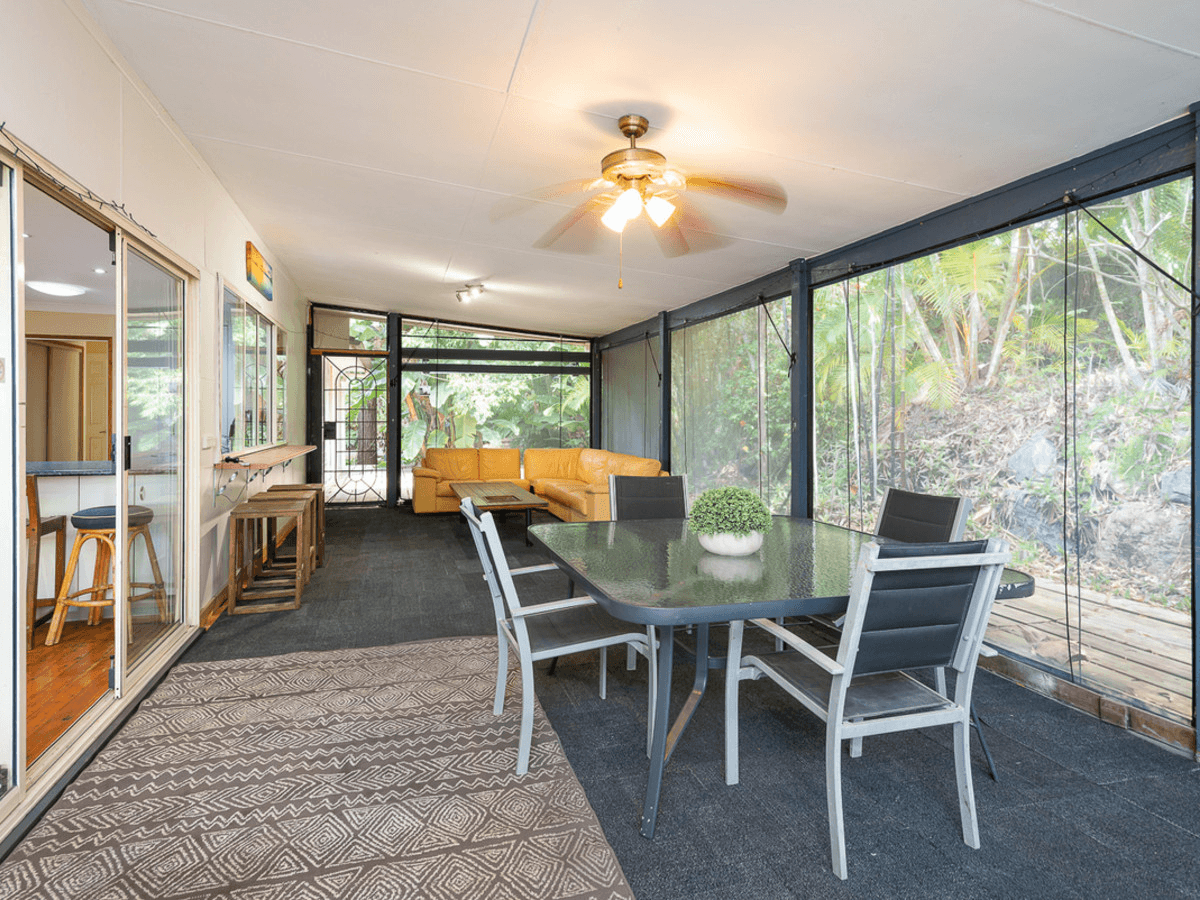 138 Universal Street, Oxenford, QLD 4210