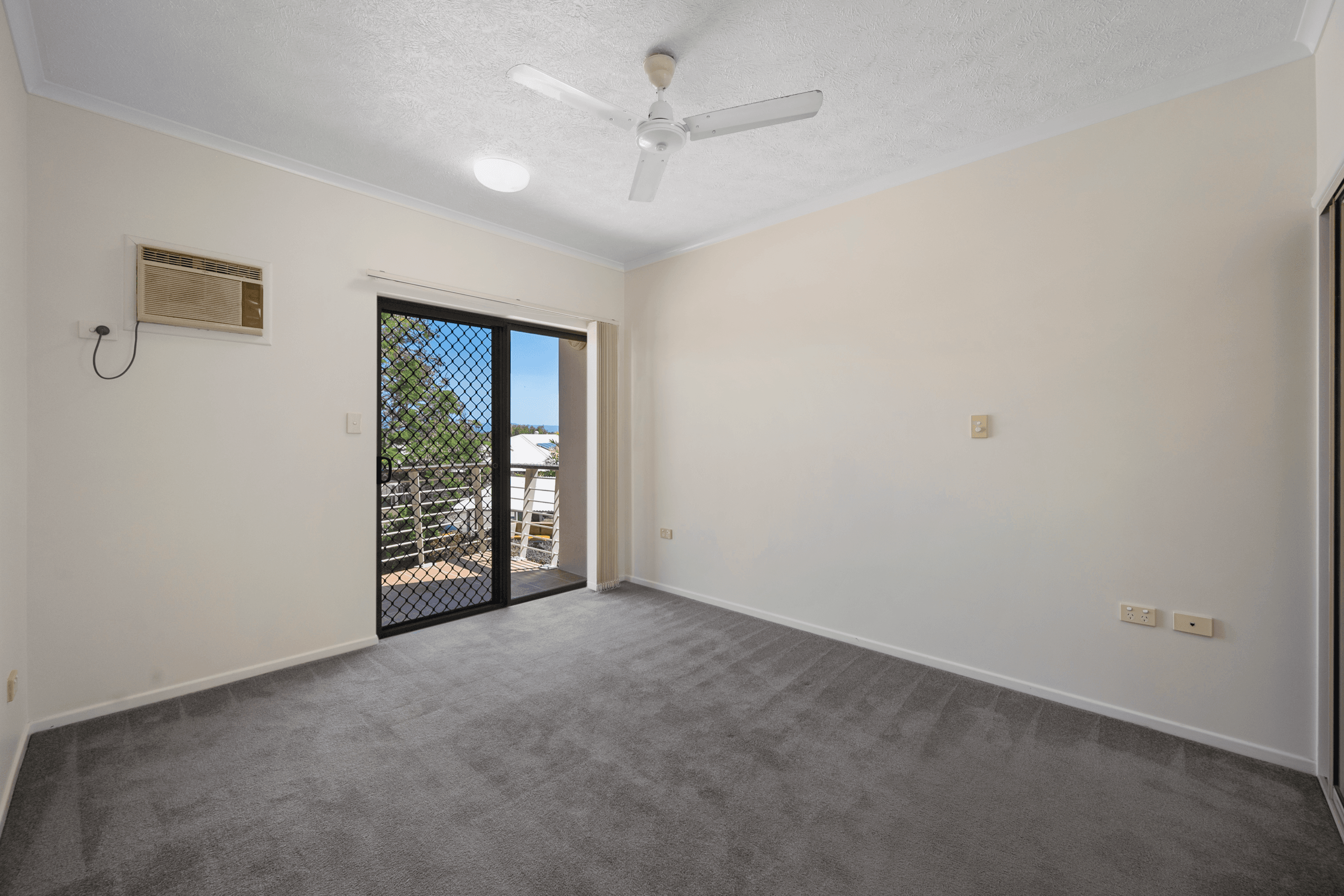 3/263 Riverside Boulevard, DOUGLAS, QLD 4814