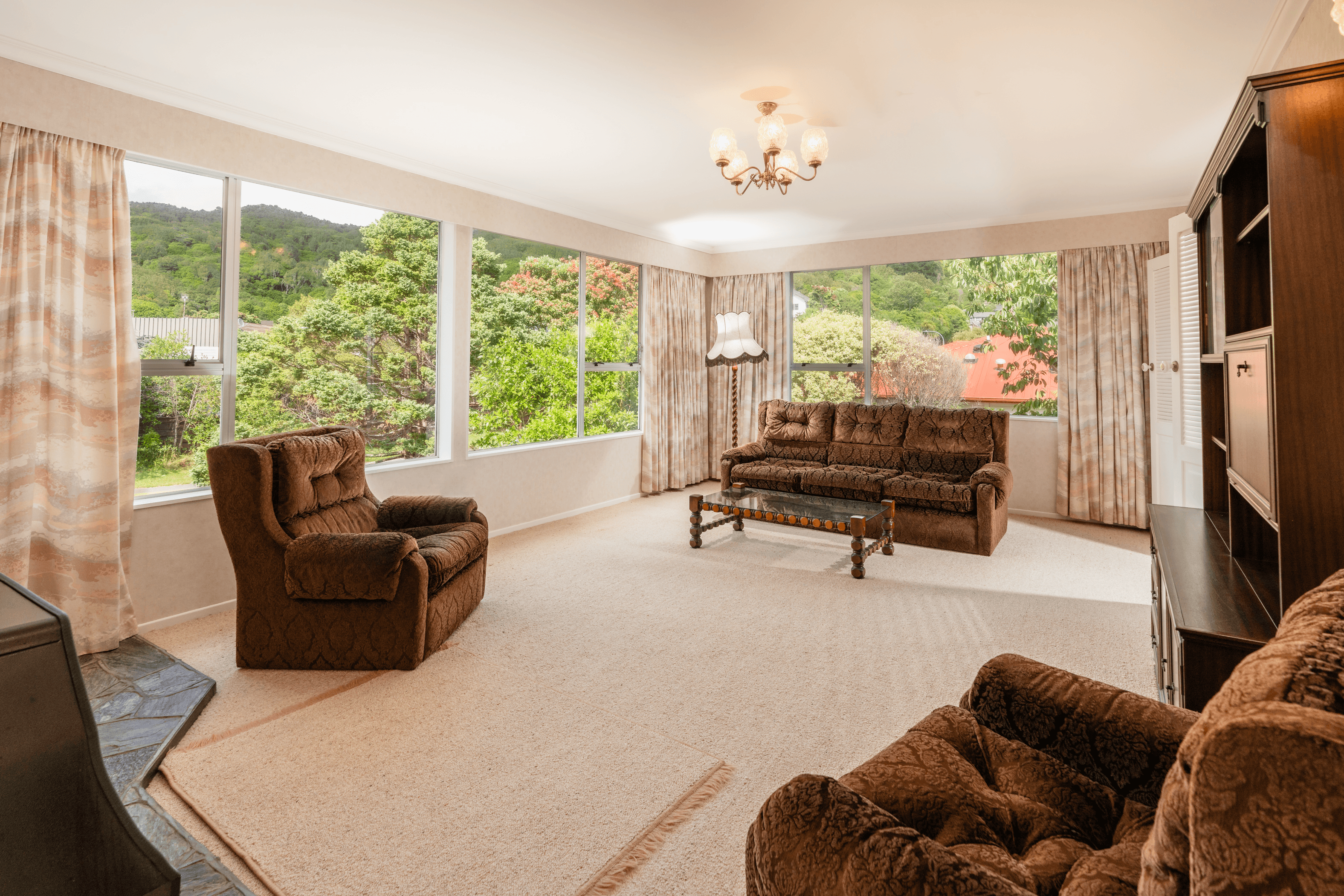 1 Peterhouse Street, Tawa, Wellington 5028