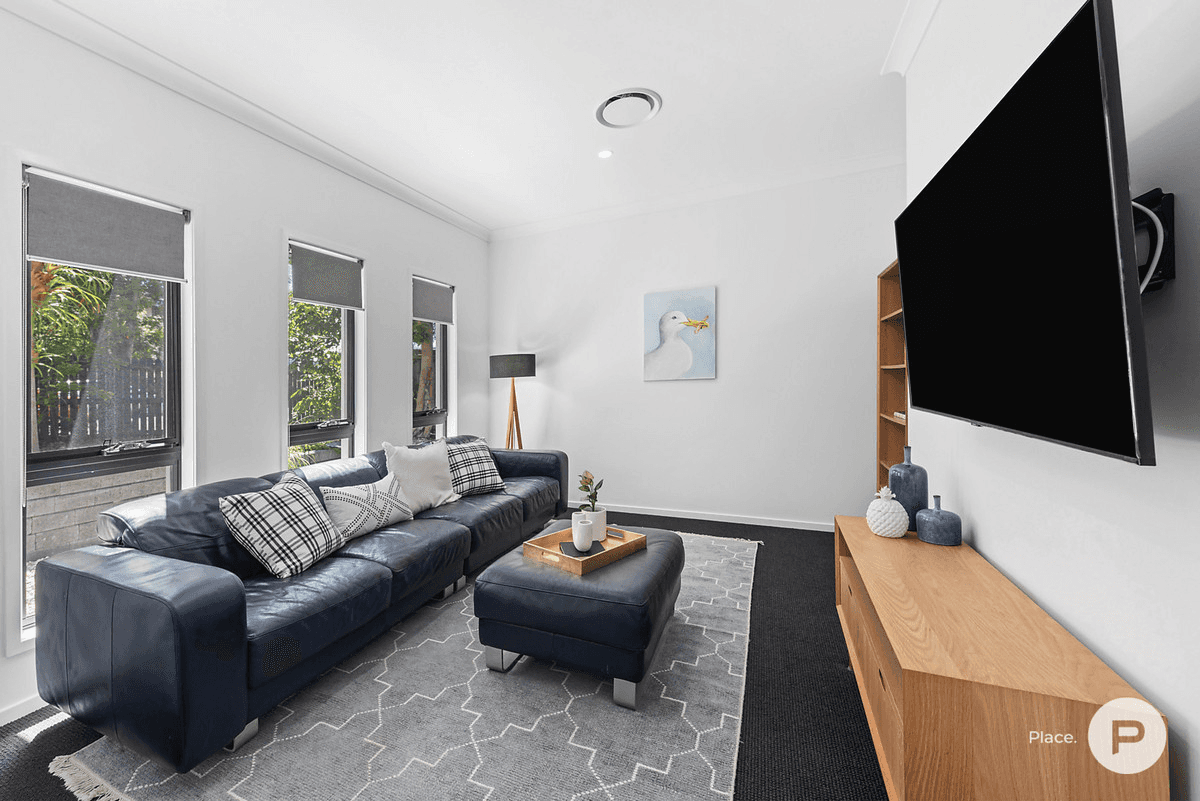 25 Hector Road, Holland Park, QLD 4121