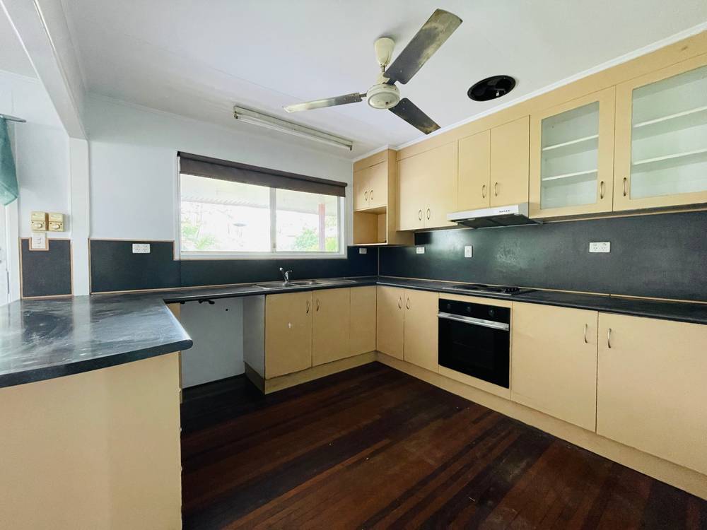 3 Fraser Court, DYSART, QLD 4745