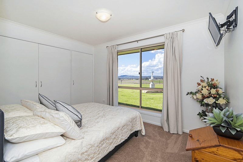 664 Wellcamp Westbrook Road, WESTBROOK, QLD 4350