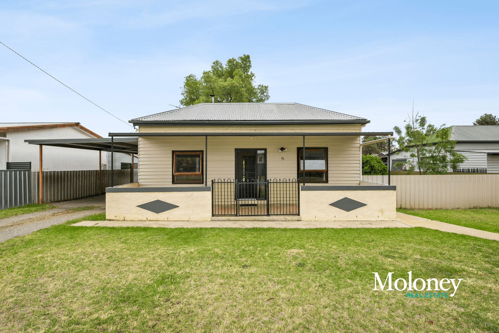 33 Ramsay Street, Corowa, NSW 2646